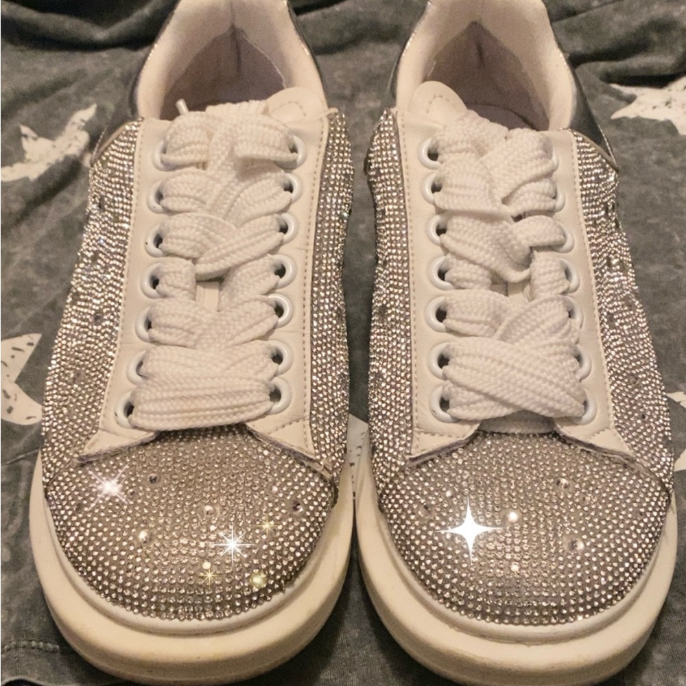 STEVE MADDEN Glimmer-R Flatform Lace-Up Sneakers *** fair conditions